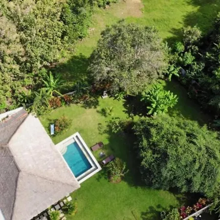 Manava Villa - 2 Bd, Infinity Pool & Tropical Garden - Uluwatu